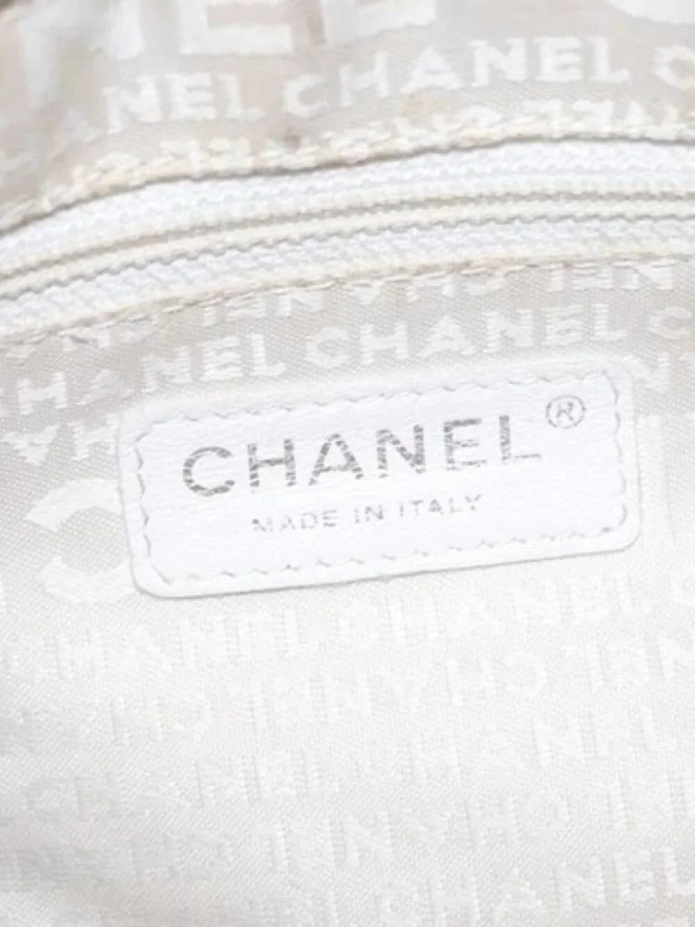 CHANEL brand	chanel color	white